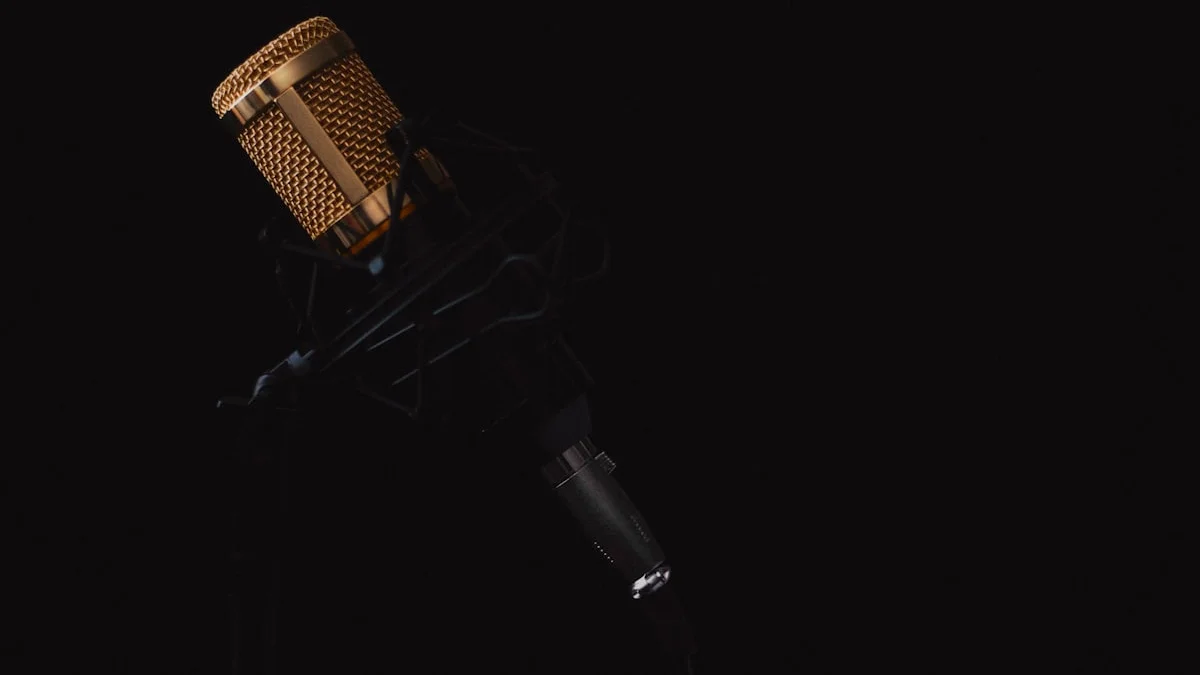 Digital representation of sound waves and imagery