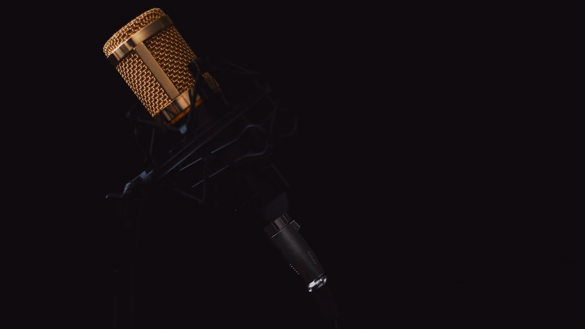 Digital representation of sound waves and imagery