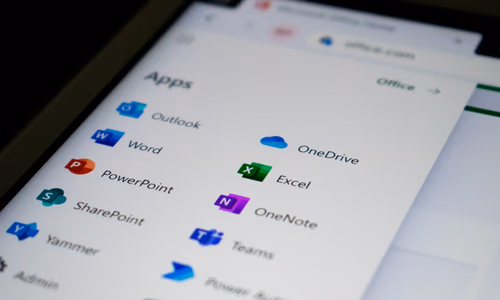 Claude AI integration with Microsoft 365 applications